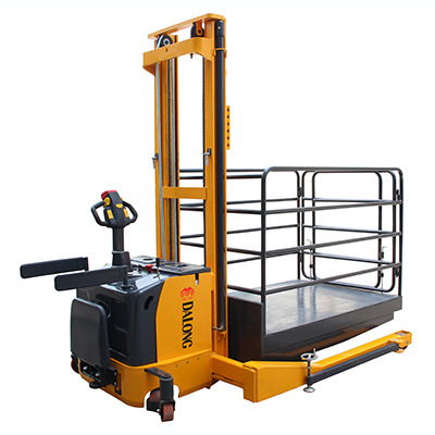 電動(dòng)推垛車 電動(dòng)推垛車